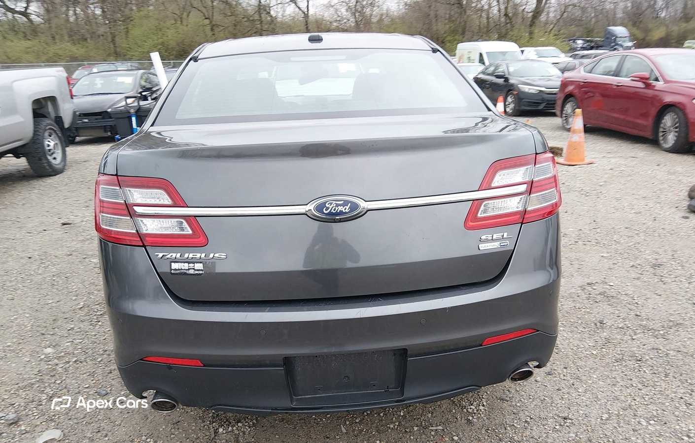 Ford Taurus 2016