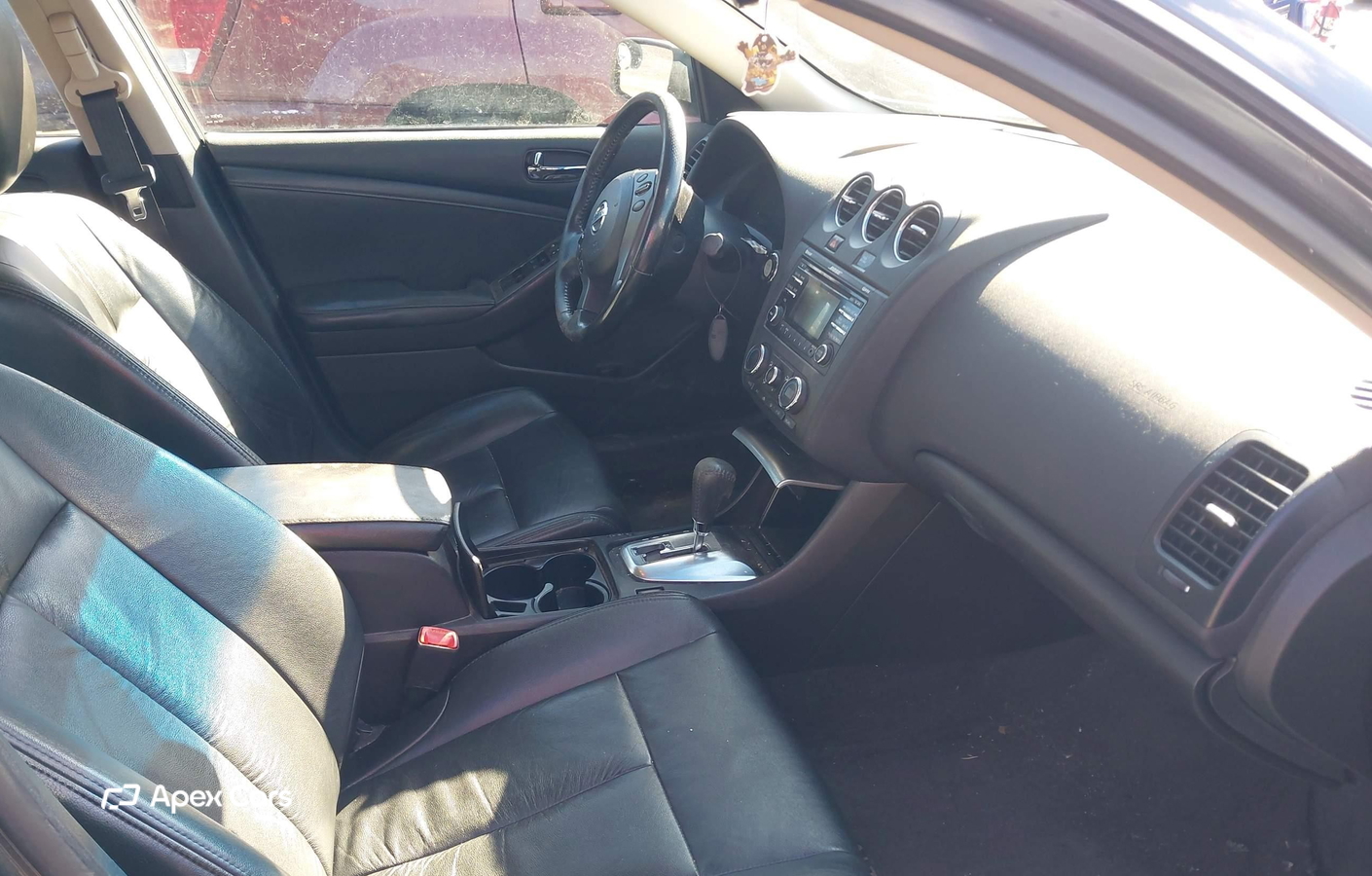 Nissan Altima 2012