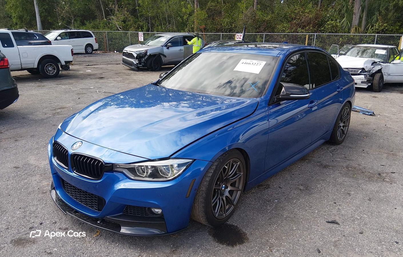 BMW Series 3 2016