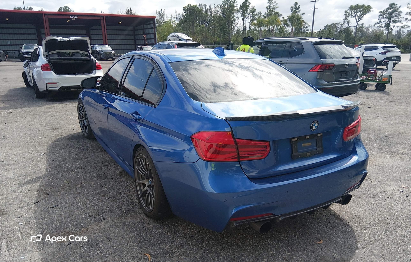 BMW Series 3 2016
