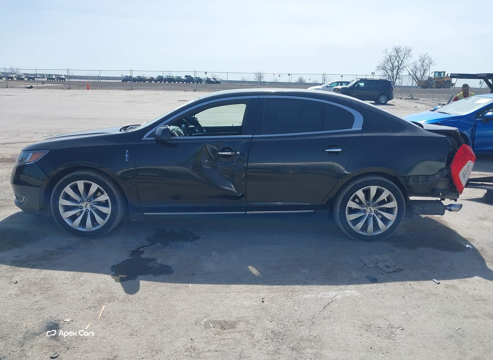 Lincoln MKS 2015