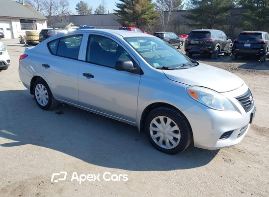 2014 Nissan Versa - Image 1 of 5