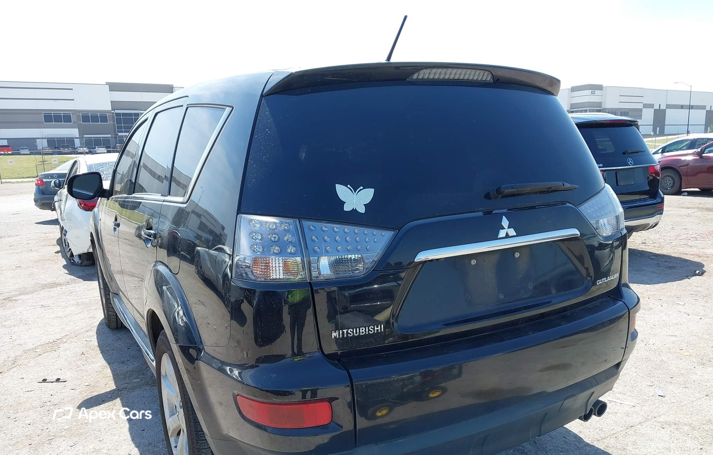 Mitsubishi Outlander 2011