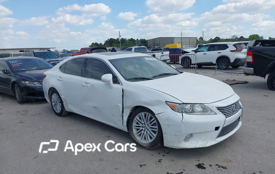Lexus ES 2013 - Image 1 of 16