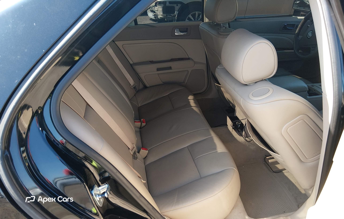 Cadillac STS 2007