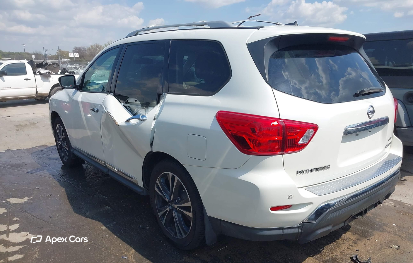 Nissan Pathfinder 2017