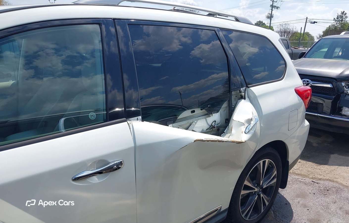 Nissan Pathfinder 2017