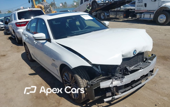 BMW Series 3 2023 - Image 1 of 17