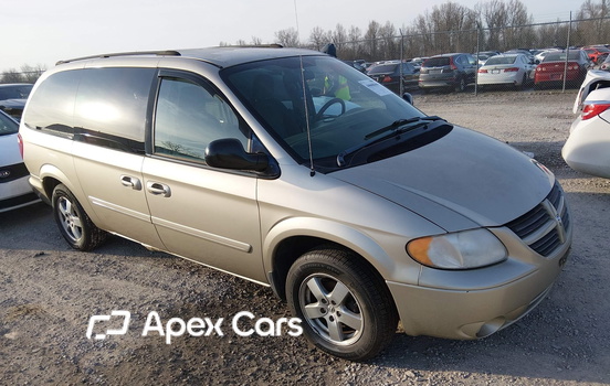 Dodge Caravan 2005 - Image 1 of 11