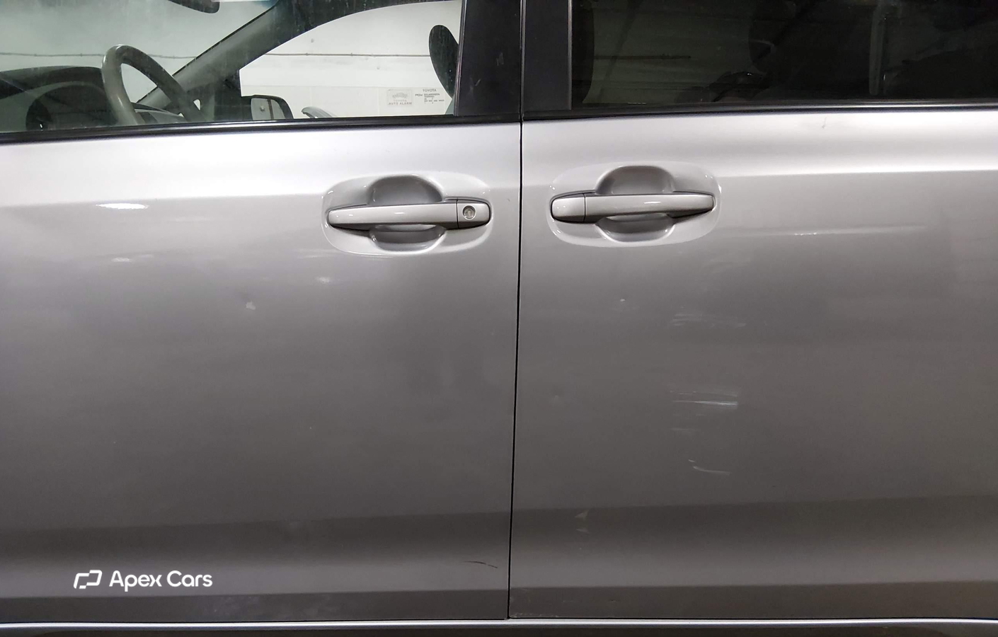 Toyota Sienna 2011