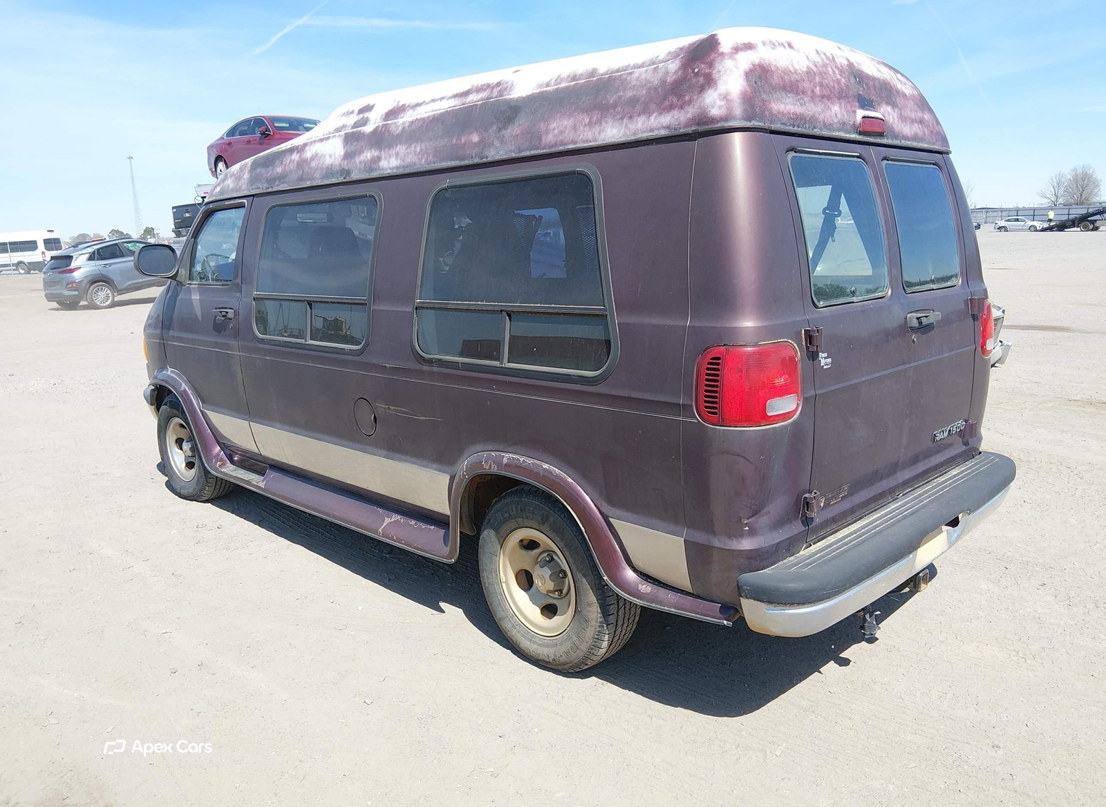 Dodge RAM Van 2000