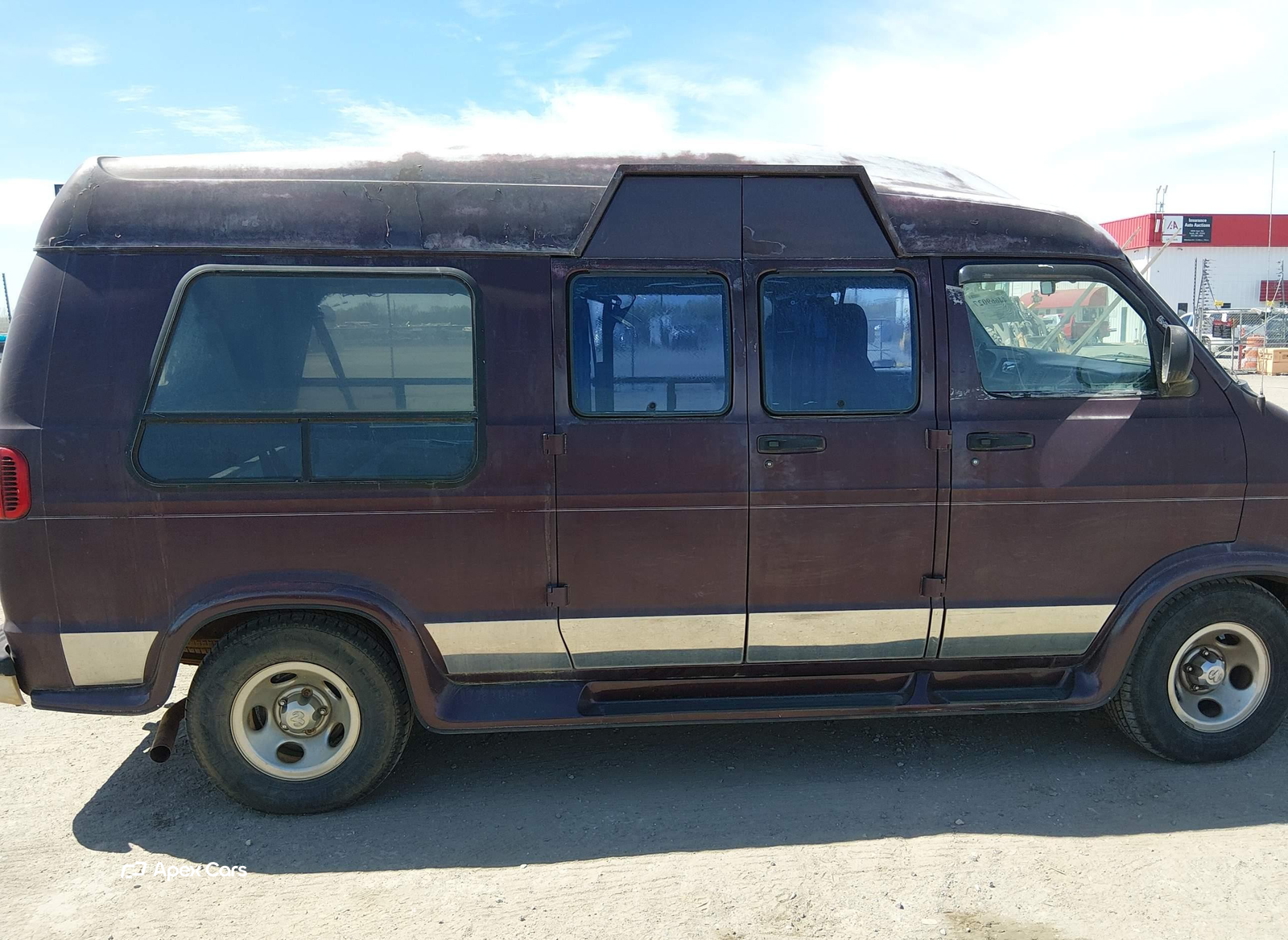 Dodge RAM Van 2000