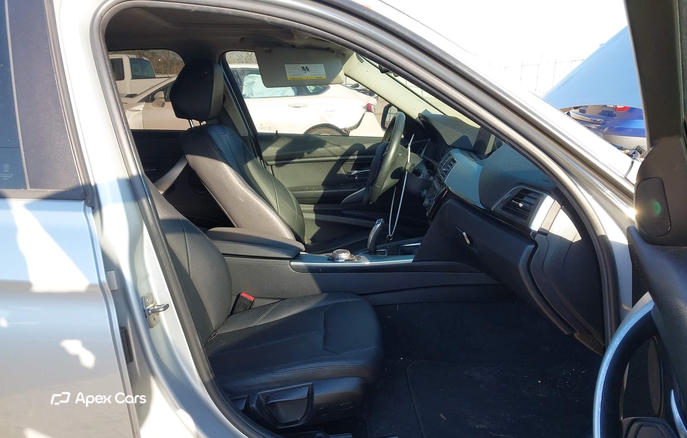 BMW Series 3 2016