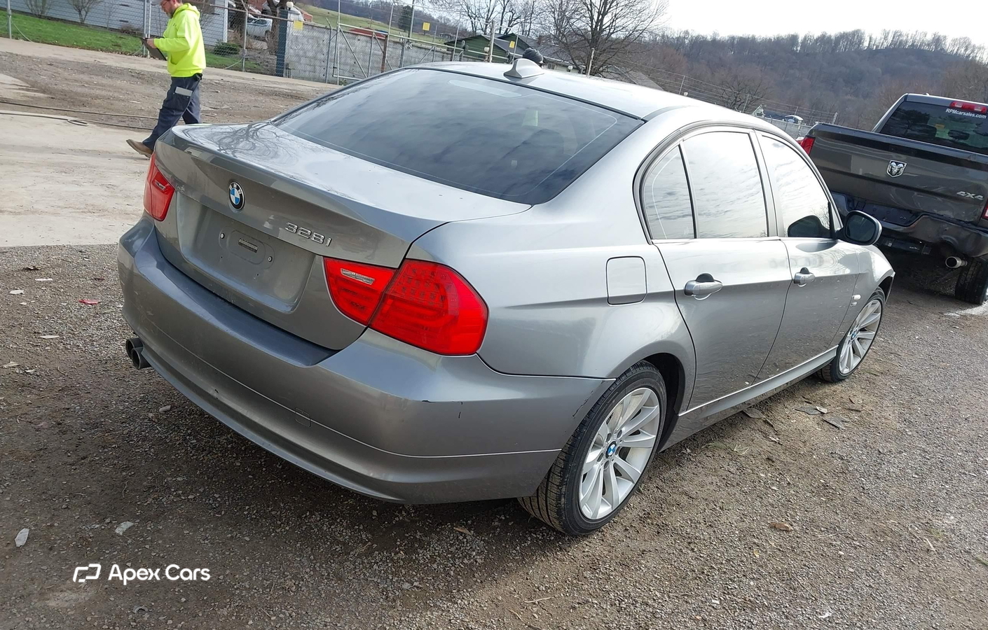 BMW Series 3 2011