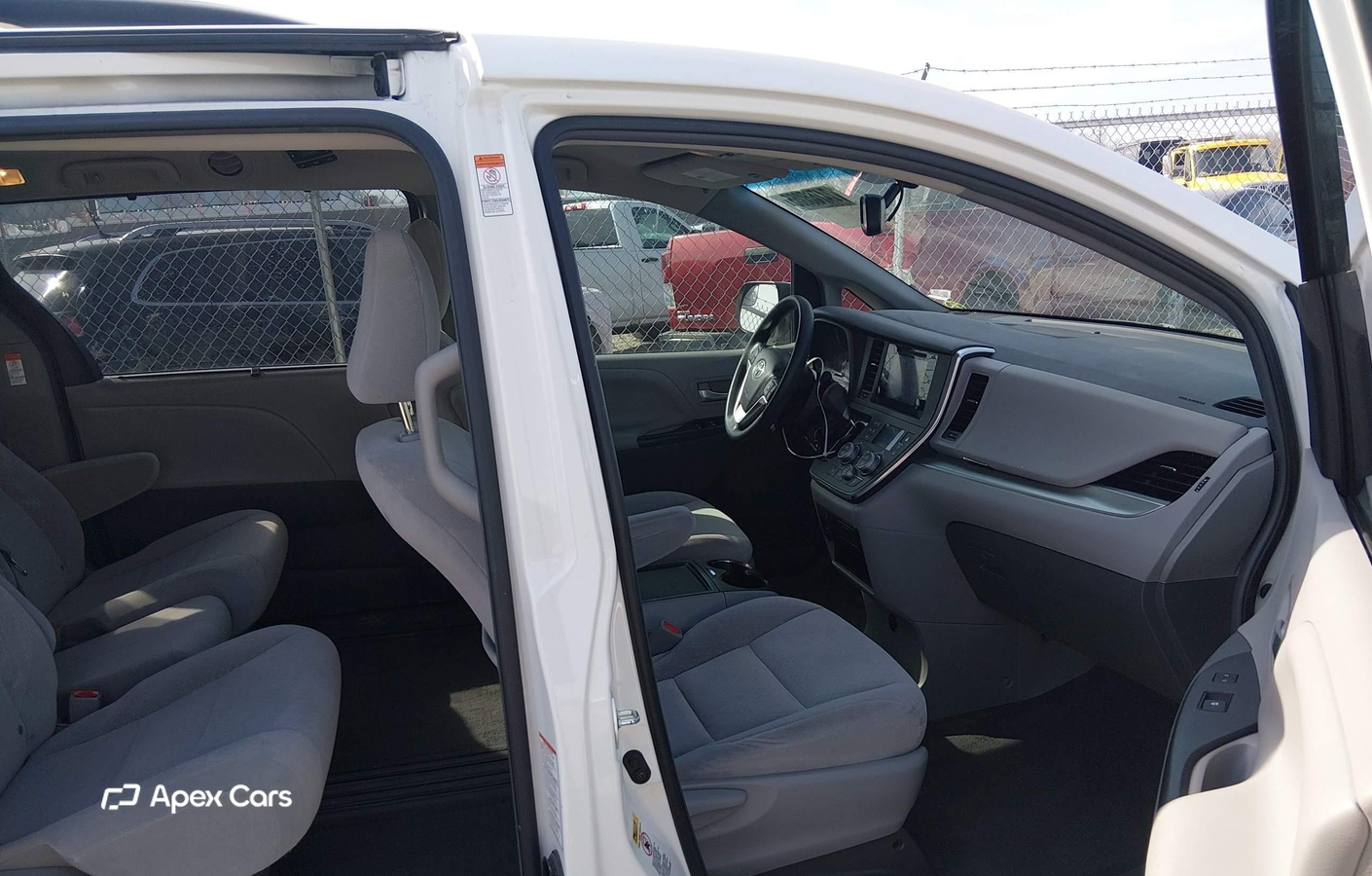 Toyota Sienna 2016
