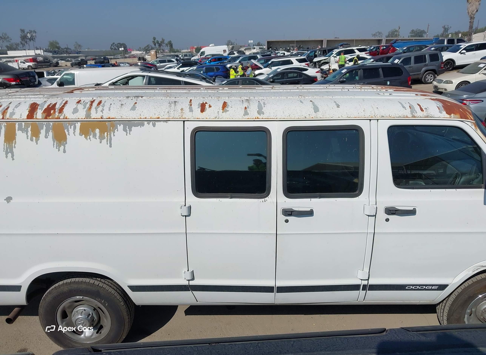 Dodge RAM Van 2002