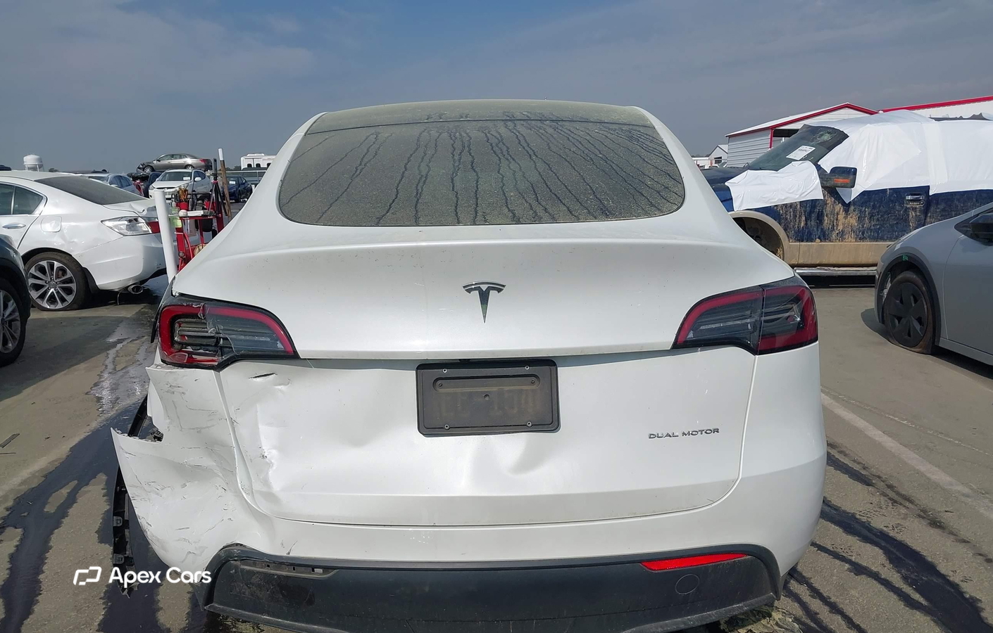Tesla Model Y 2023