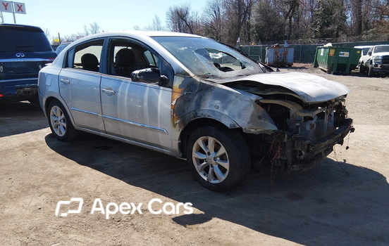 Nissan Sentra 2012 - Image 1 of 15
