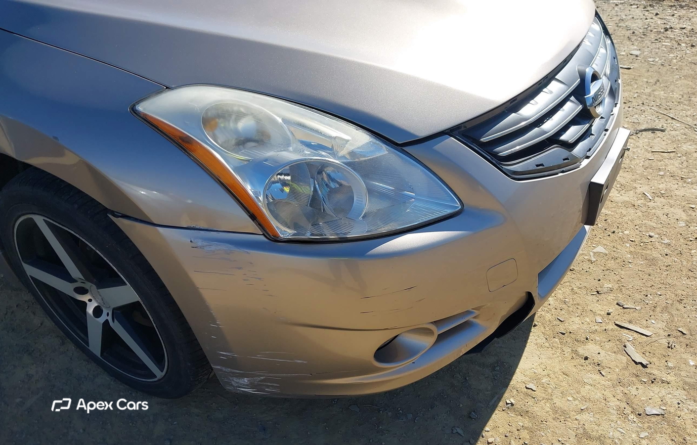 Nissan Altima 2012