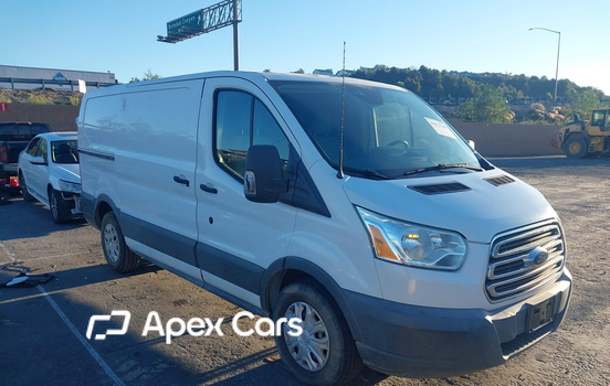Ford 2015 - Image 1 of 19