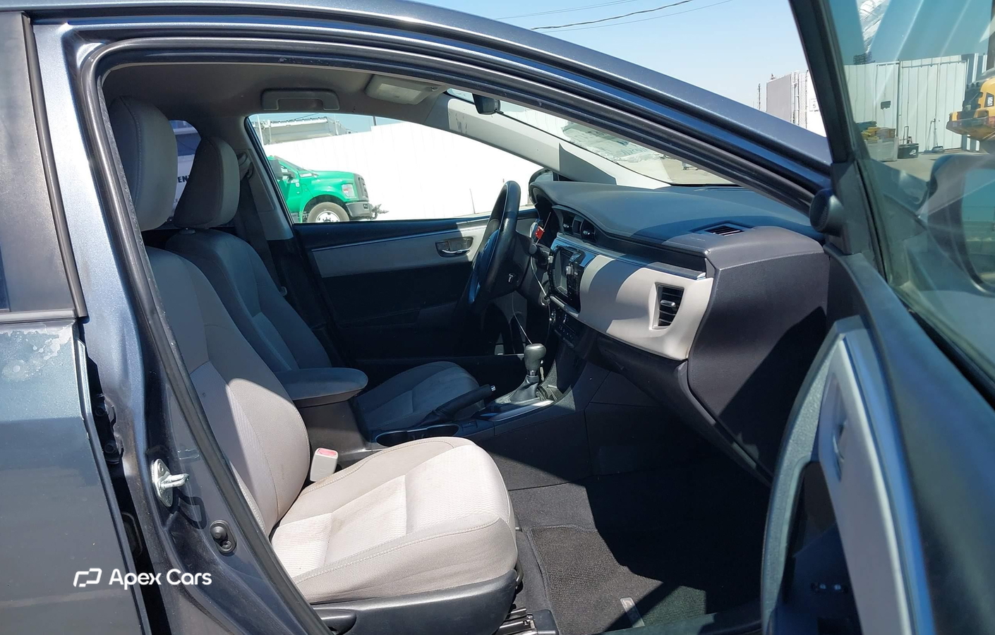 Toyota Corolla 2015