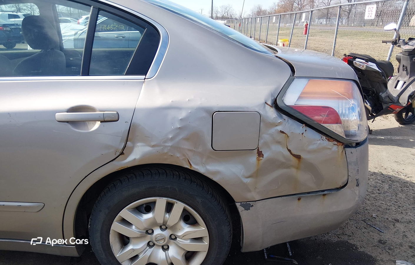 Nissan Altima 2012