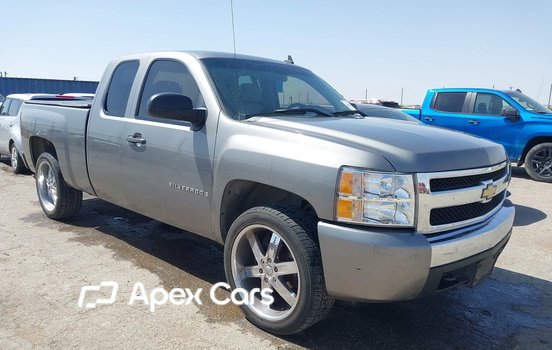 Chevrolet Silverado 2007 - Image 1 of 17