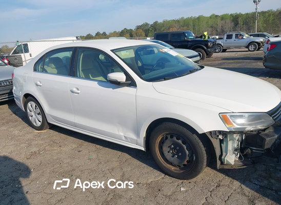 2013 Volkswagen Jetta - Image 1 of 5