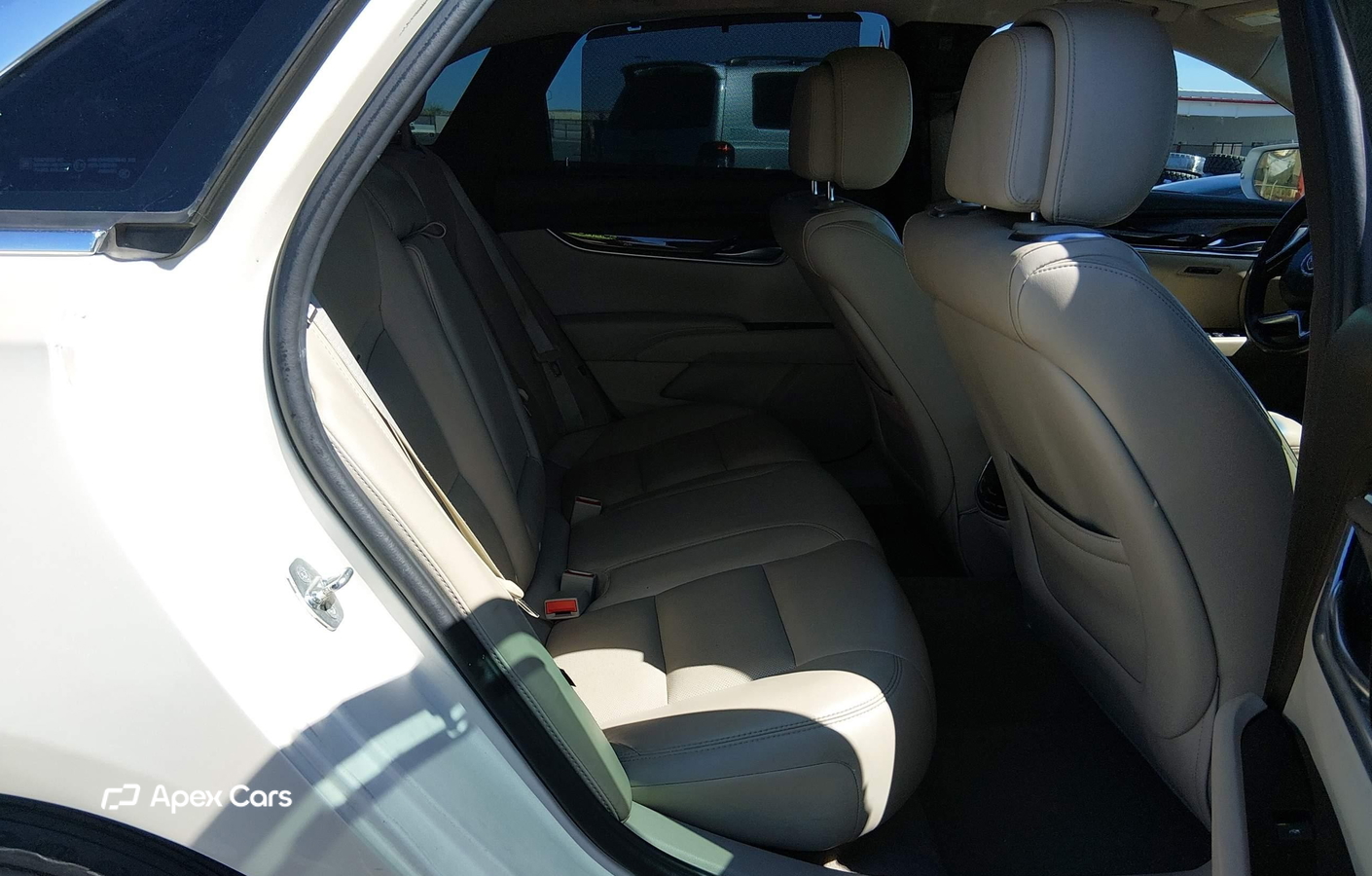 Cadillac XTS 2013
