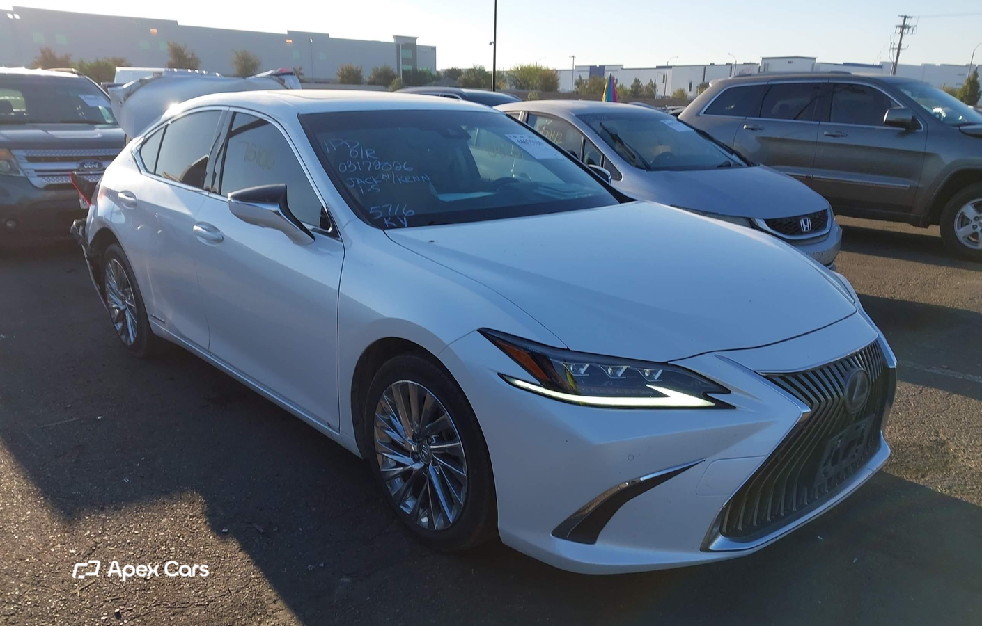 Lexus ES 2019