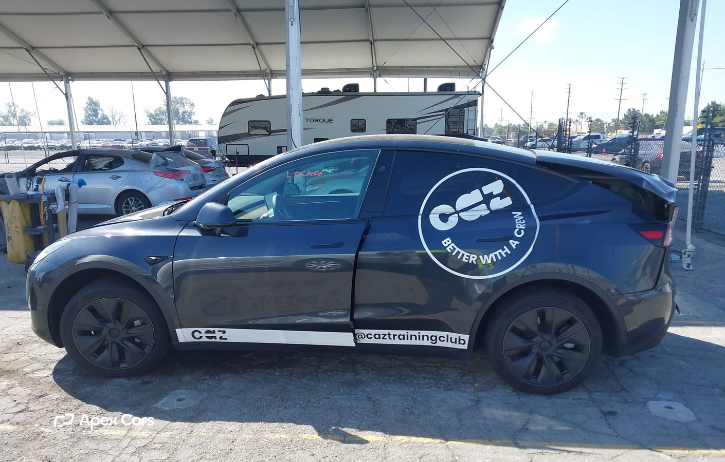 Tesla Model Y 2025