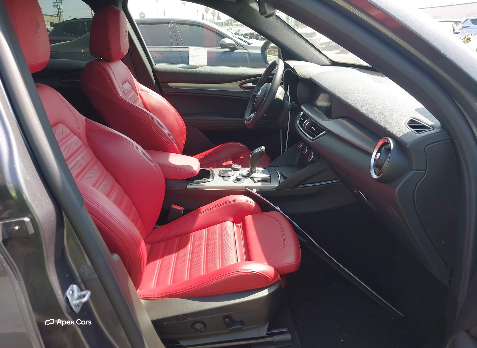 Alfa Romeo Stelvio 2024