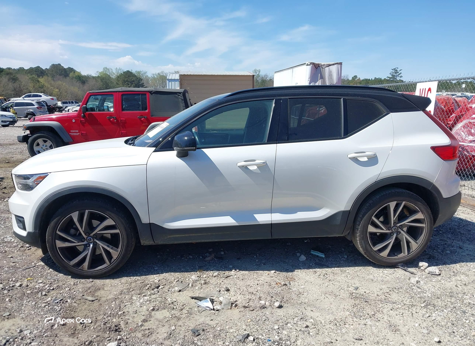 Volvo XC40 2021