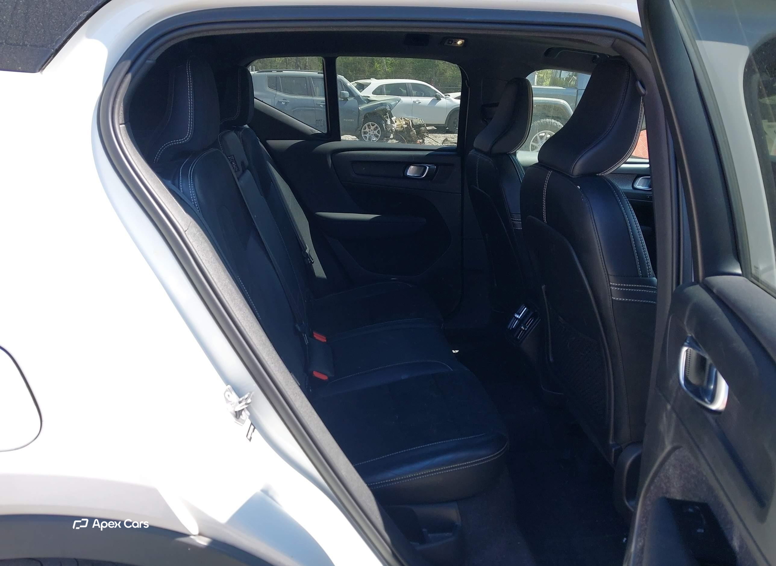 Volvo XC40 2021