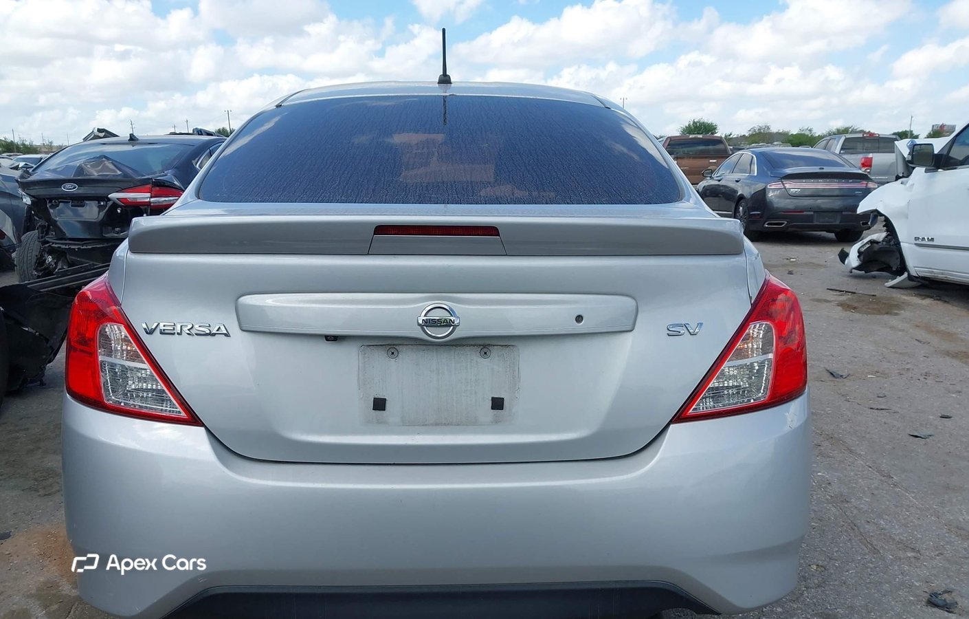 Nissan Versa 2019