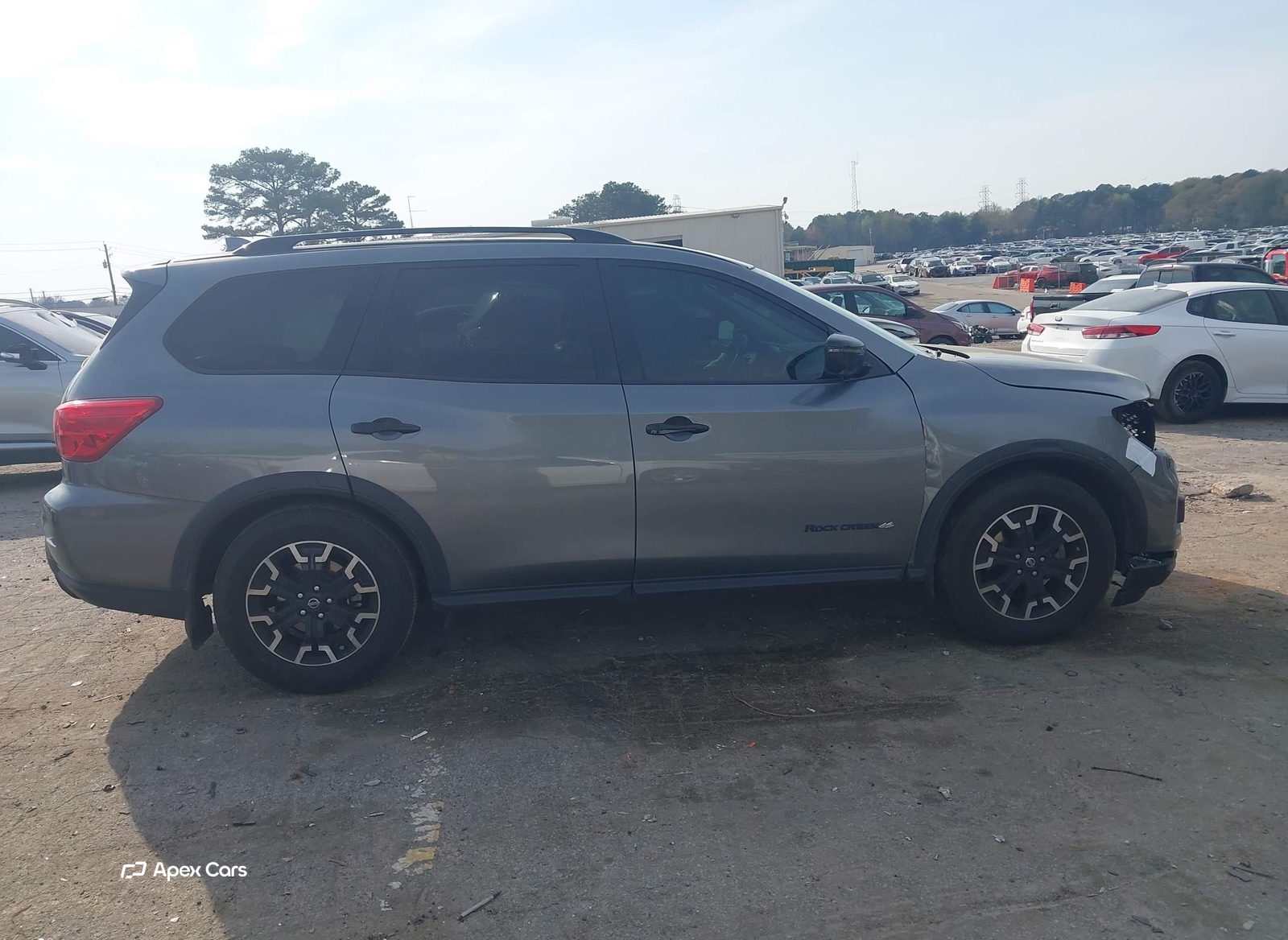 Nissan Pathfinder 2020