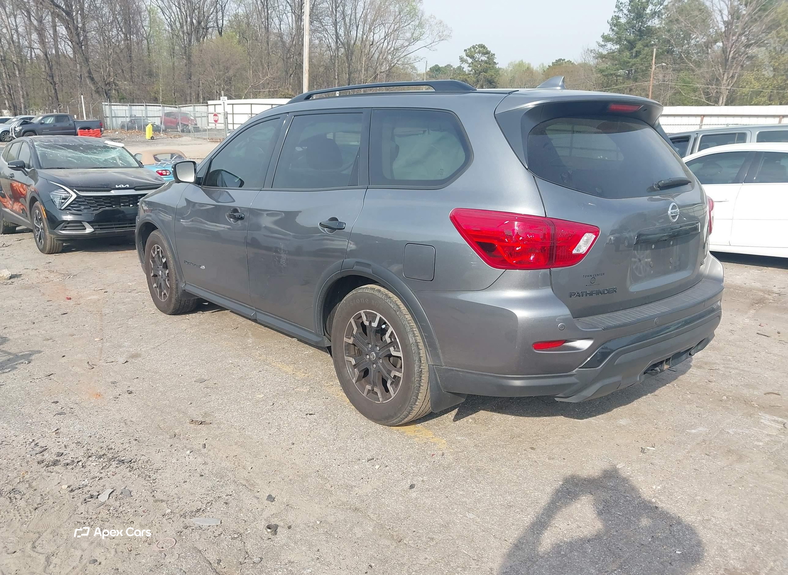 Nissan Pathfinder 2020