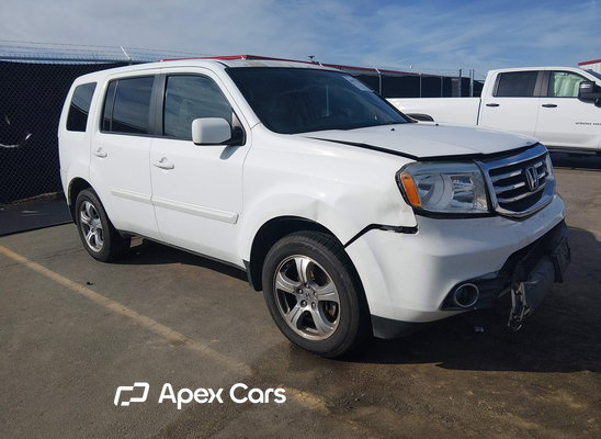 2013 Honda Pilot - Image 1 of 5