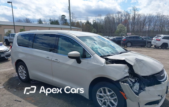 Chrysler Pacifica 2017 - Image 1 of 16