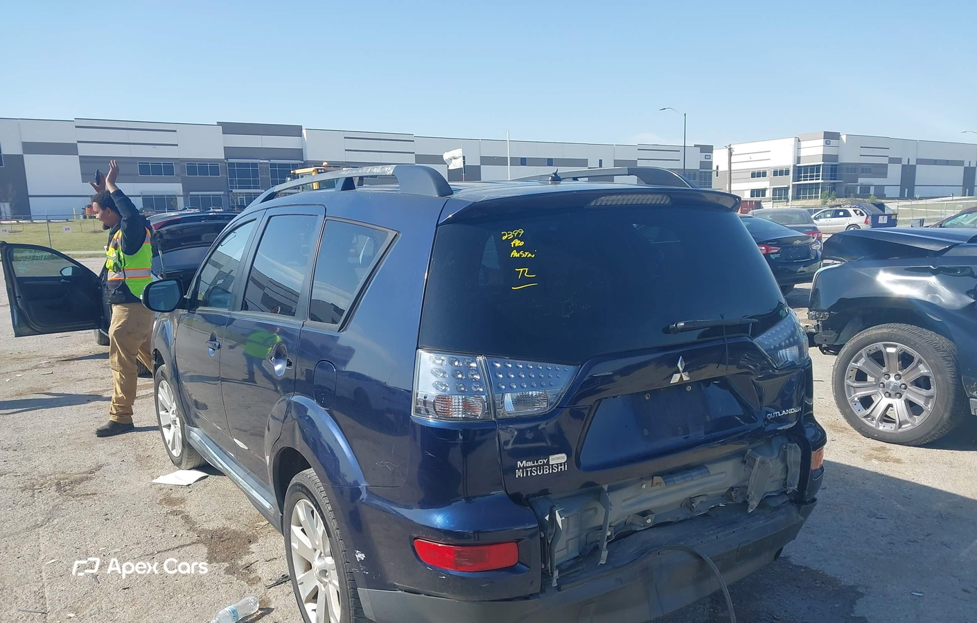 Mitsubishi Outlander 2012