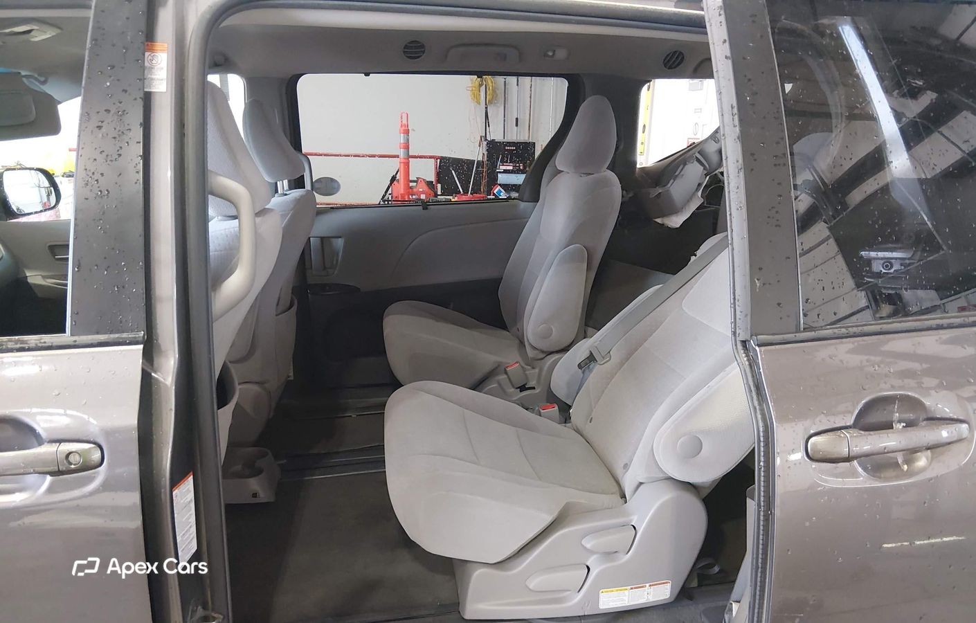 Toyota Sienna 2015