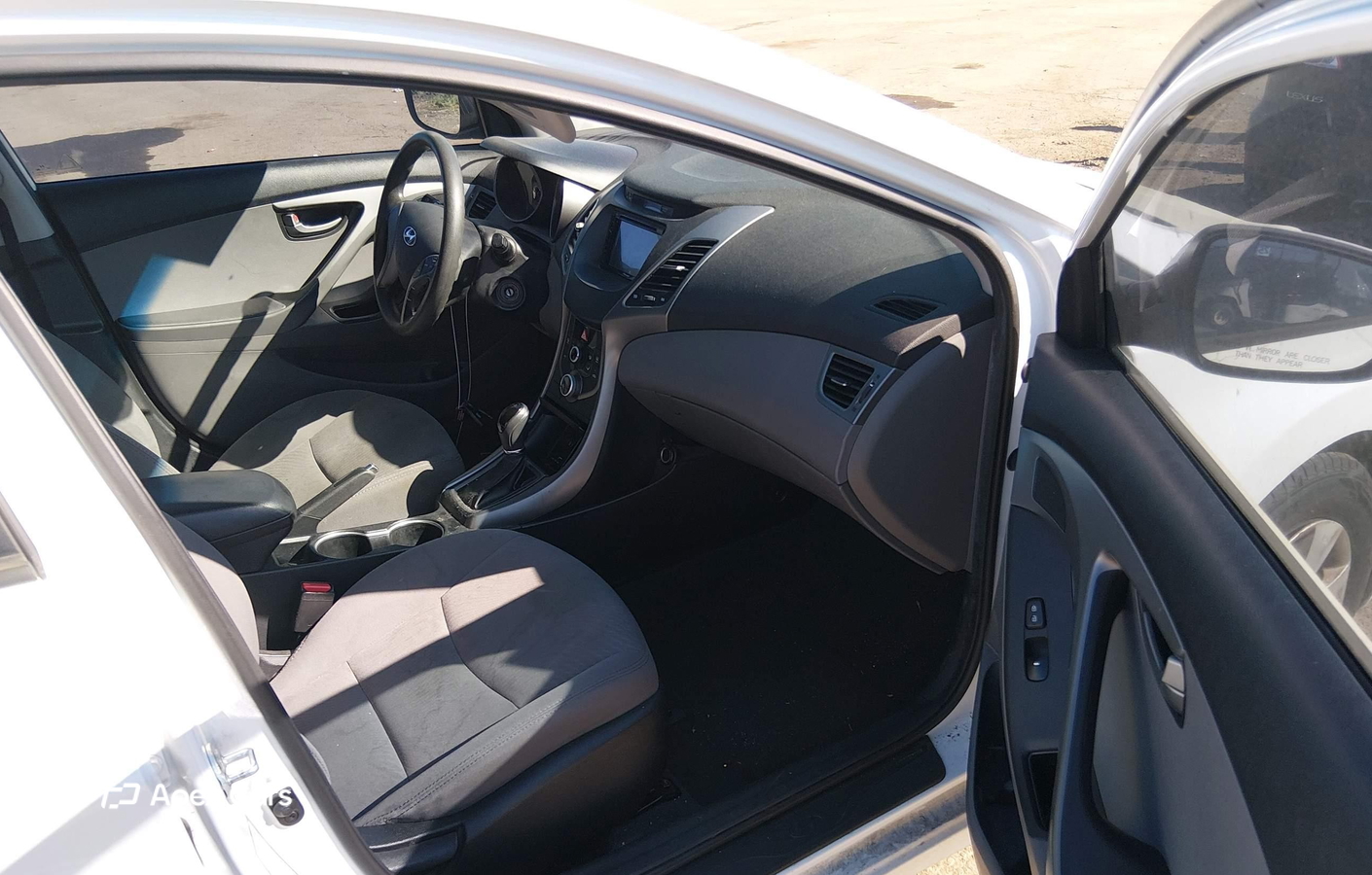 Hyundai Elantra 2016