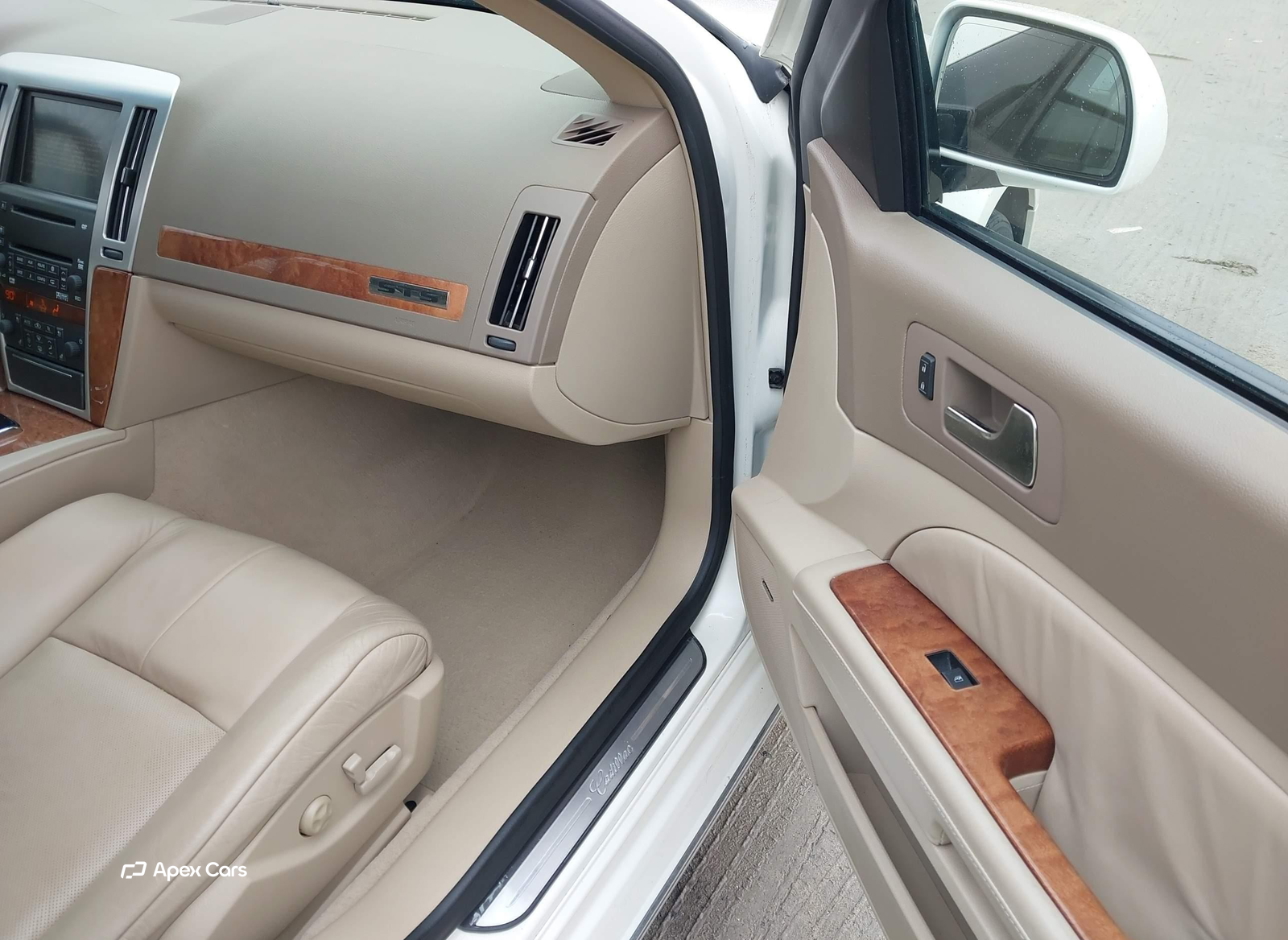 Cadillac STS 2008