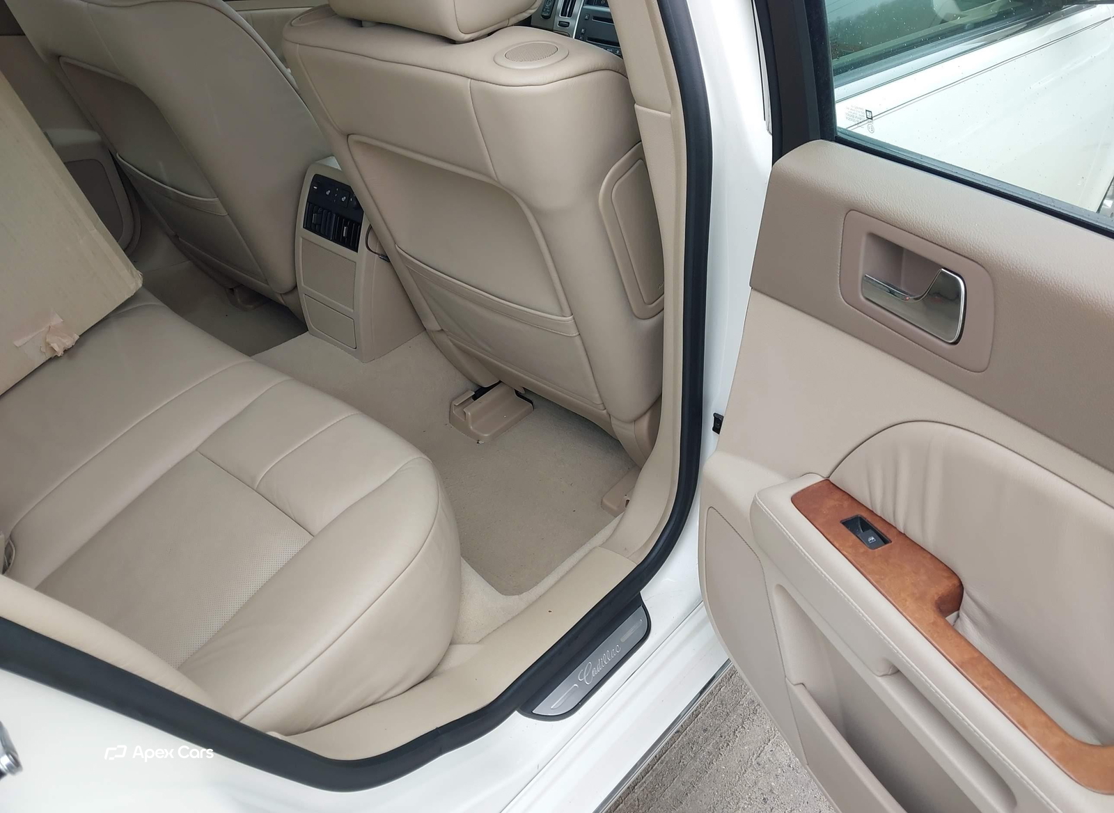 Cadillac STS 2008