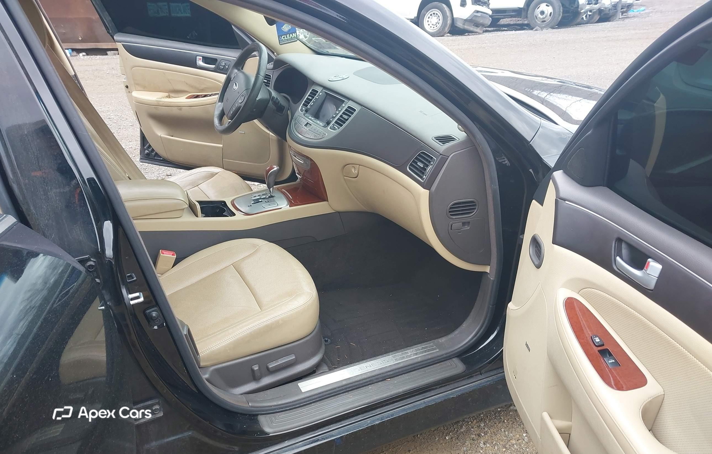 Hyundai Genesis 2013
