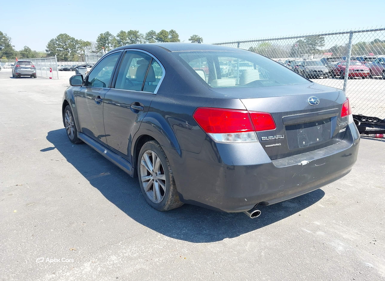 Subaru Legacy 2013