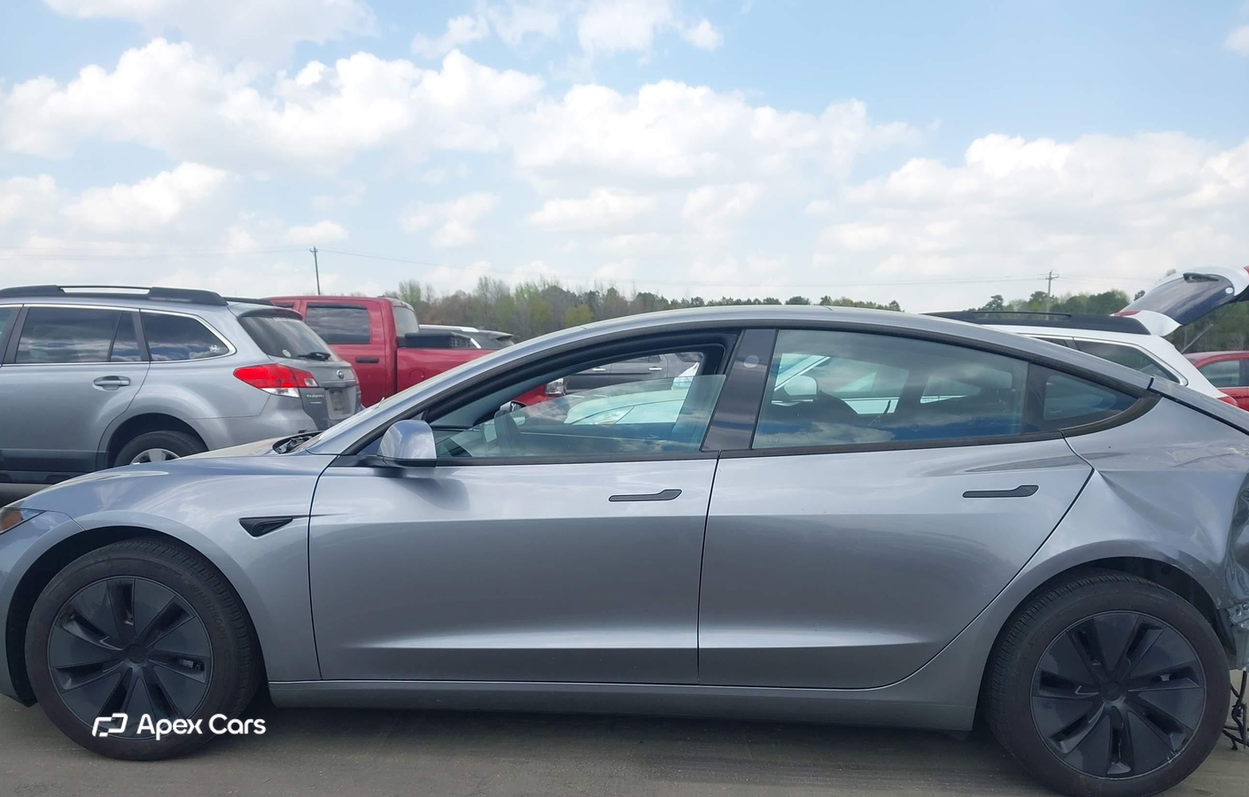 Tesla Model 3 2025