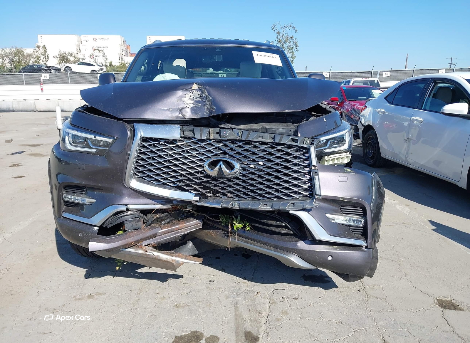 Infiniti QX80 2020