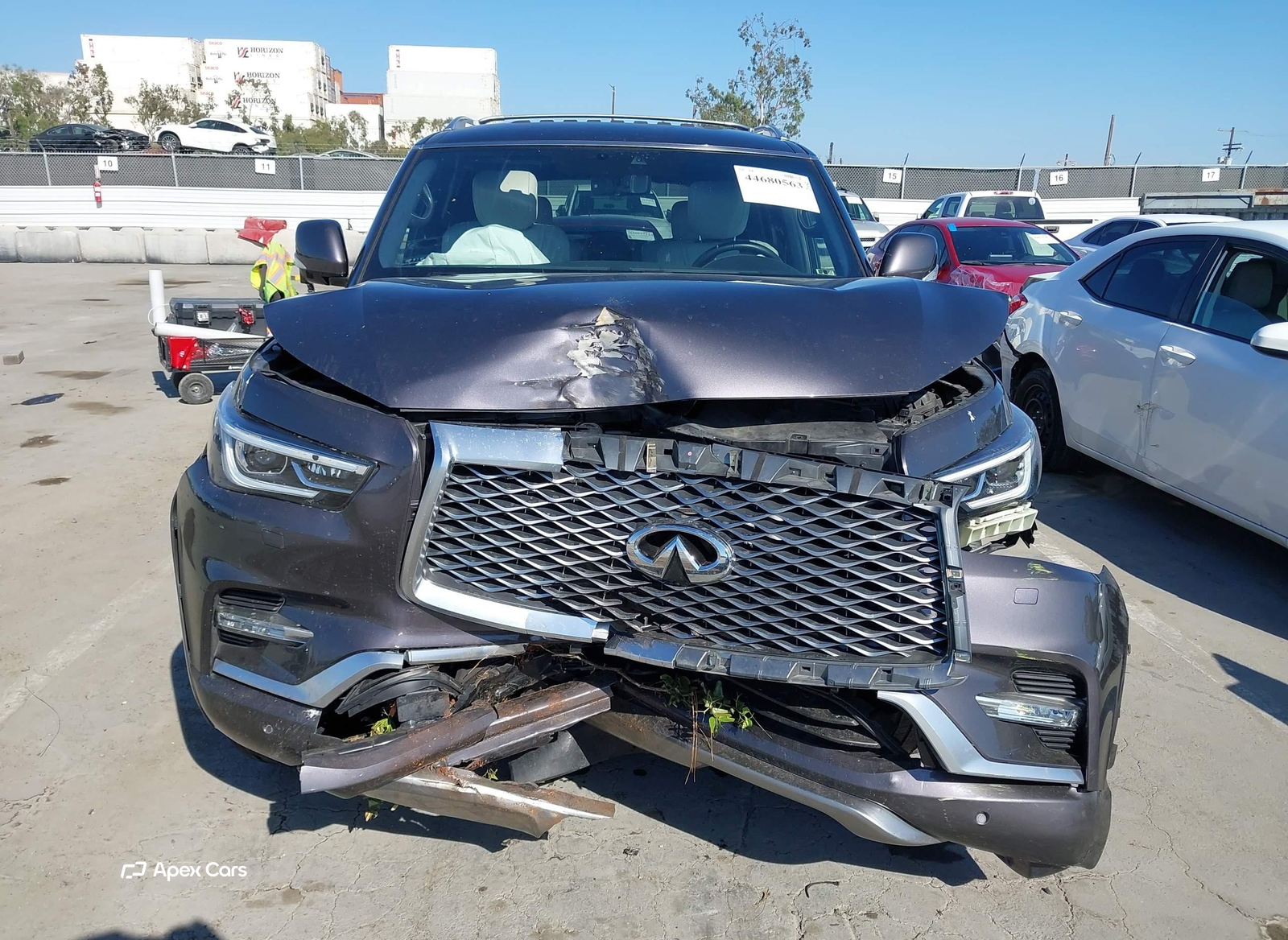 Infiniti QX80 2020