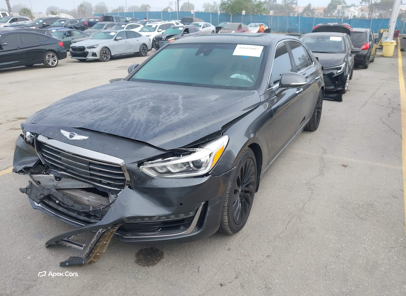 Genesis G90 2018